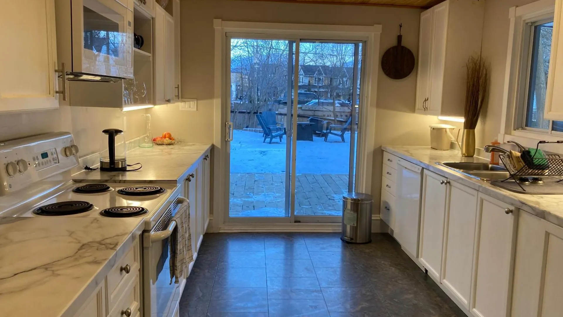 Lovely Leslieville, Exploring Nature In The City Toronto