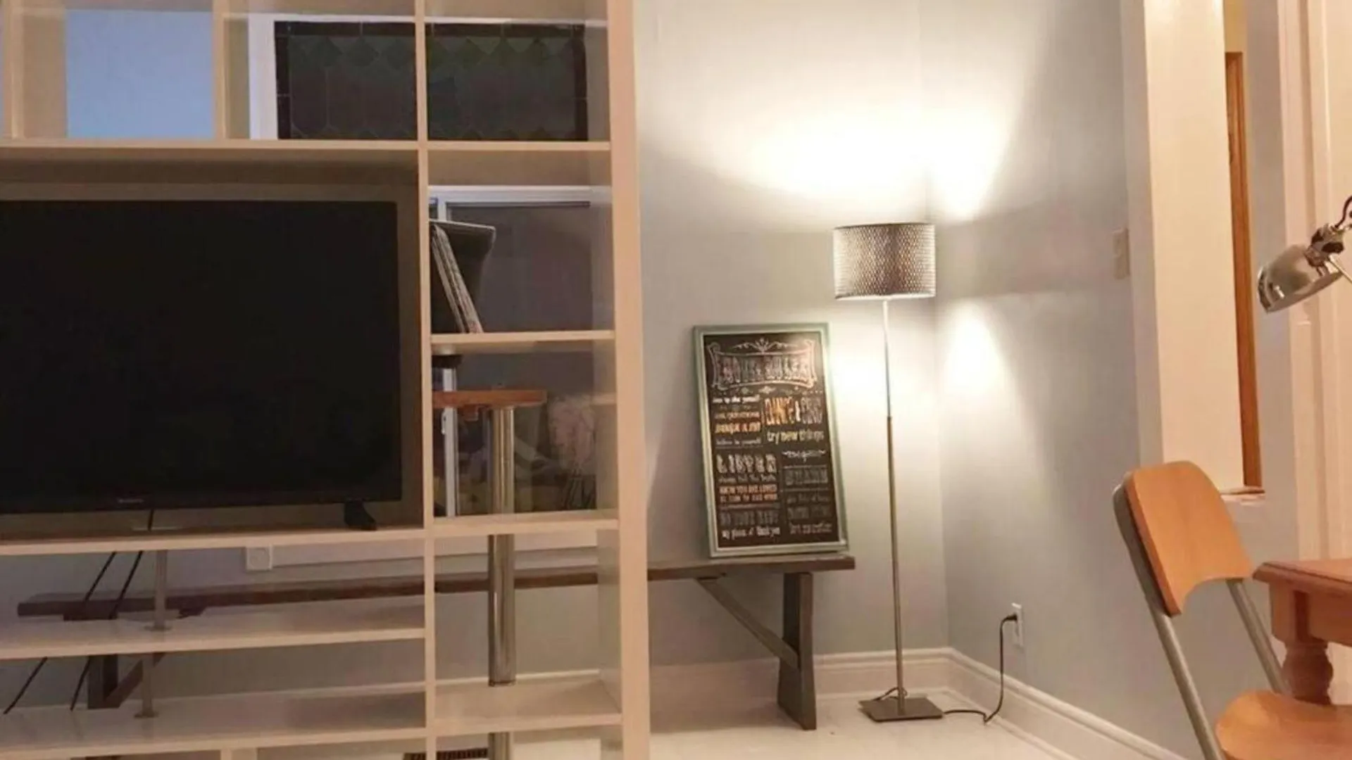 Lovely Leslieville, Exploring Nature In The City トロント